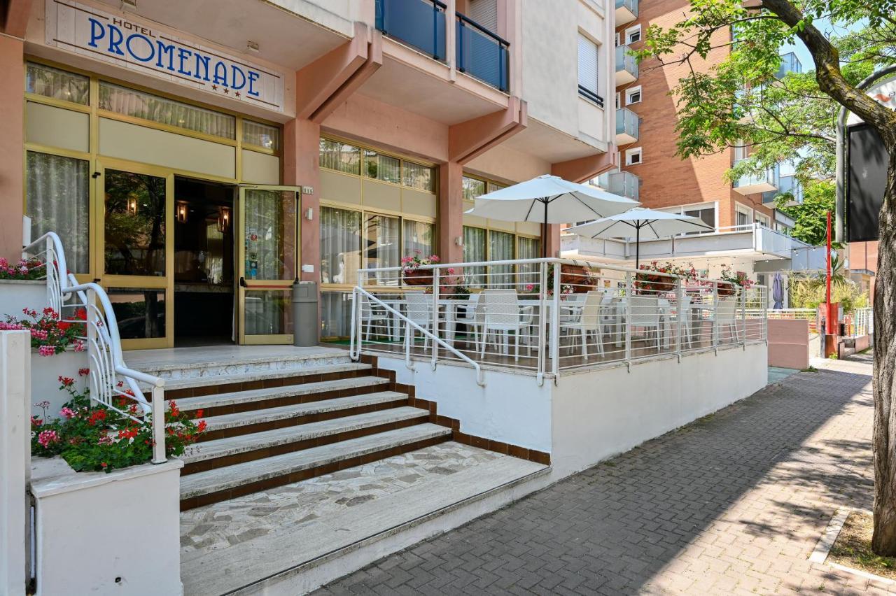 Hotel Promenade Pesaro Exterior foto